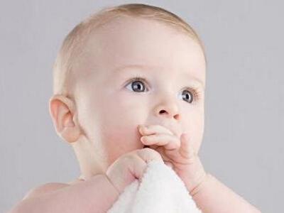 黄瓜视频色板專家談孩子吃手的應對措施 黄瓜视频色板專家談孩子吃手的應對措施