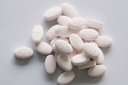 全自動黄瓜视频色板提醒過量服用鈣片的危害