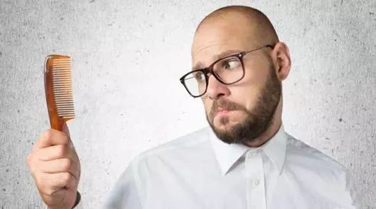 黄瓜视频色板品牌科普掉頭發是缺什麽微量元素